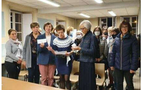 Remise du chèque de la Villefranchoise